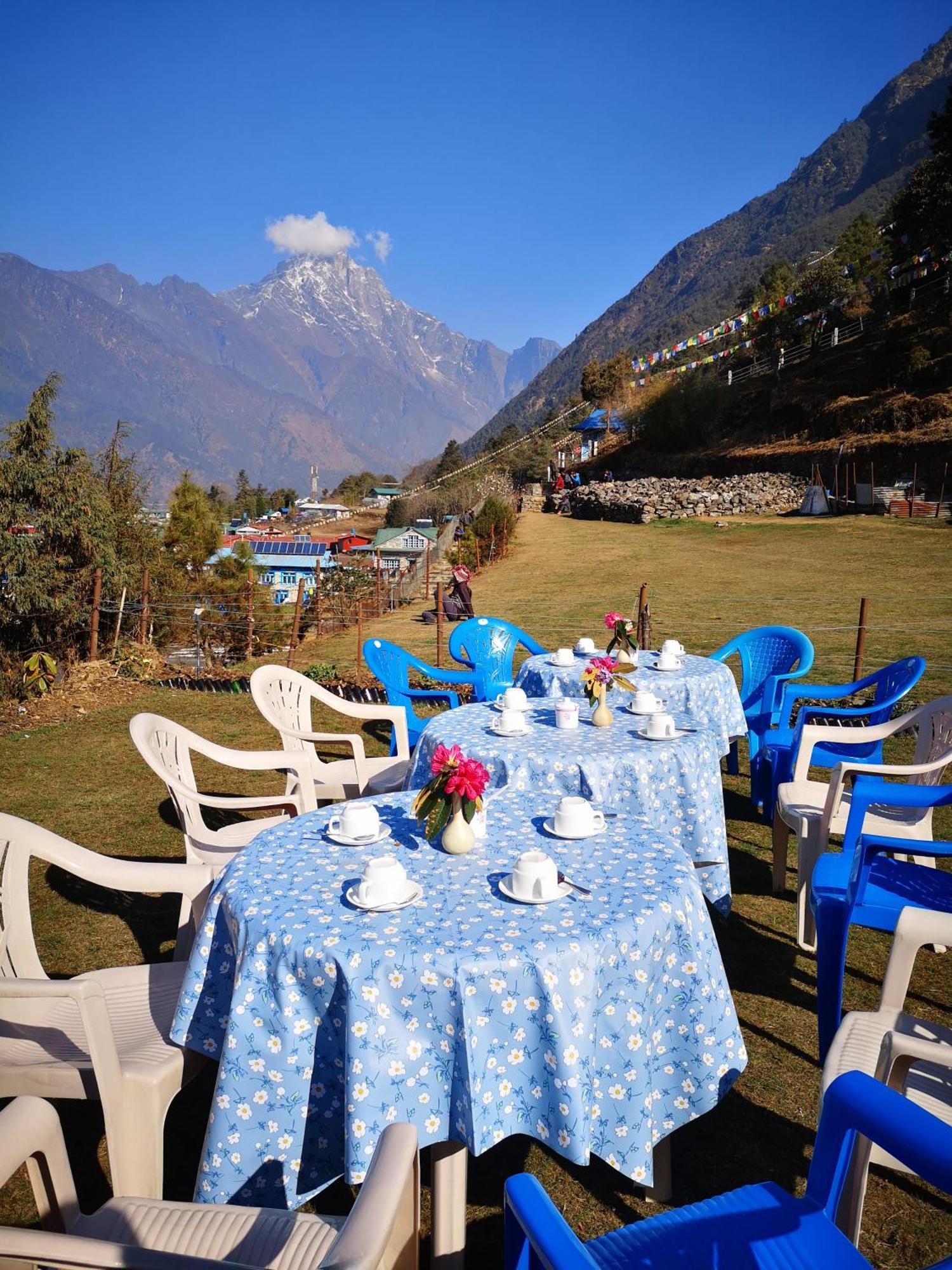 Lukla Himalaya Lodge Exterior foto