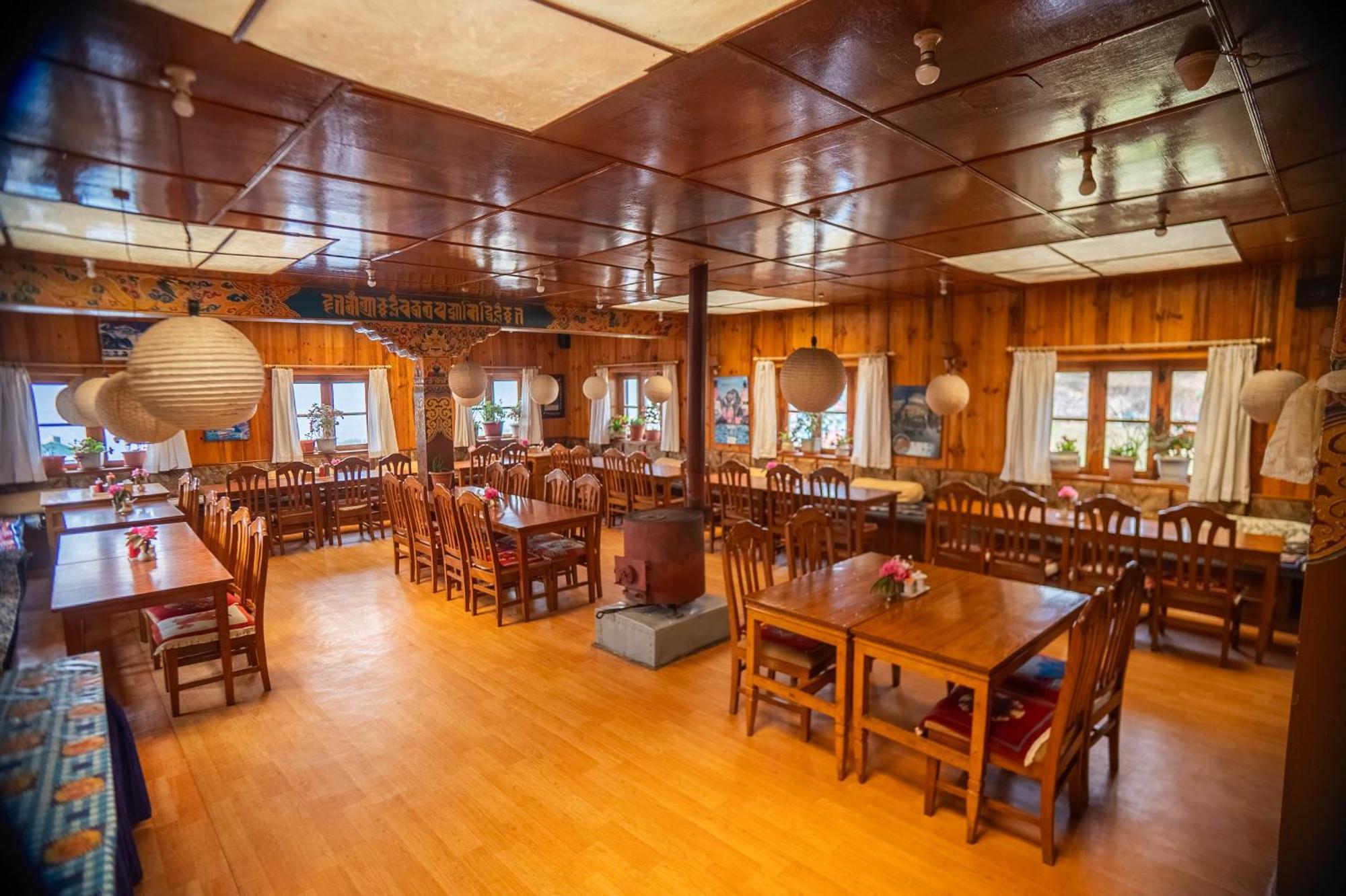 Lukla Himalaya Lodge Exterior foto